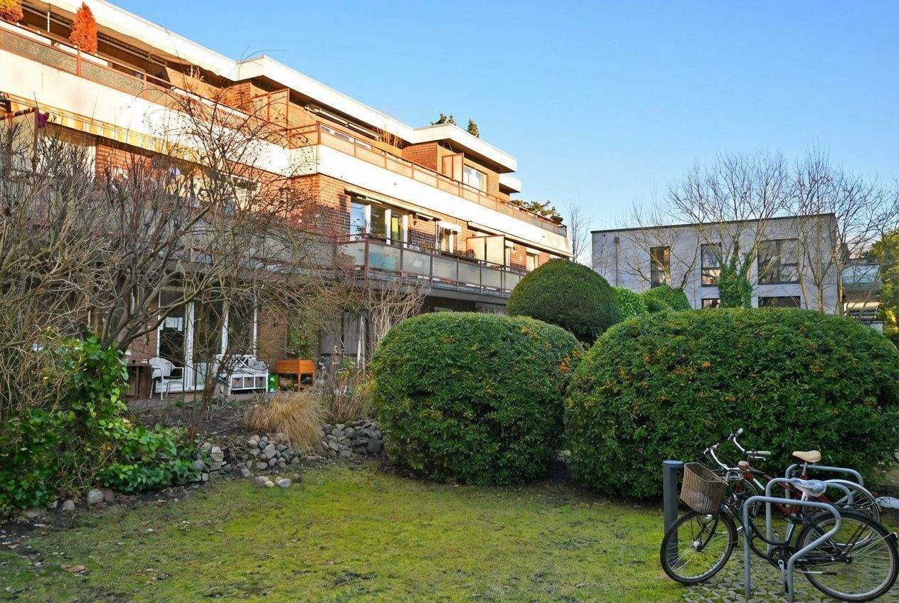 Familienfreundliche 4-Zi-Wohnung in Sackgassenlage und sehr gepflegter Wohnanlage mit Balkon & TG