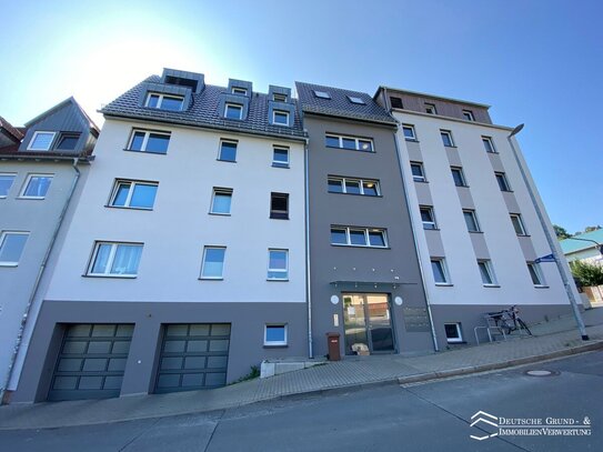 Top geschnittene Eigentumswohnung mit PKW Stellplatz, EBK, Balkon und Personenaufzug in Jena