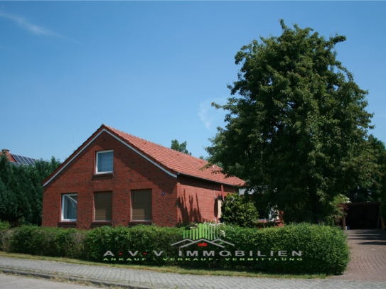 *Landhaus* mit 2 Wohneinheiten und viel Grundstück