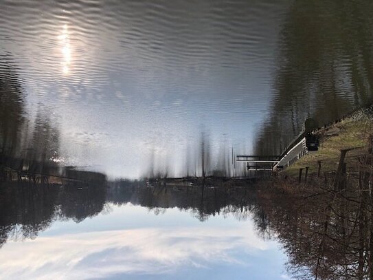 Grundstück am Wasser