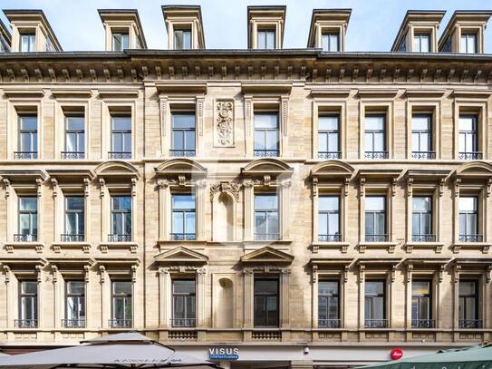 Helle Büroflächen in charmantem Altbau im Herzen Stuttgarts.