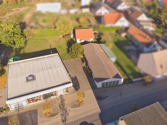 Einfamilienhaus mit Gewerbeeinheit und Top-Potenzial zur flexiblen Nutzung in Strandnähe