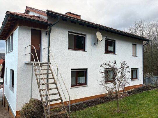 Freiraum für die ganze Familie - Zweifamilienhaus in Top Lage u. Blick zur Burgruine