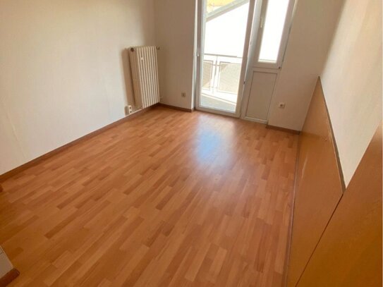 Gemütliches 1-Zimmer-Apartment mit Balkon in Mainz-Kastel vom Eigentümer zu vermieten [HMR-O24E11]