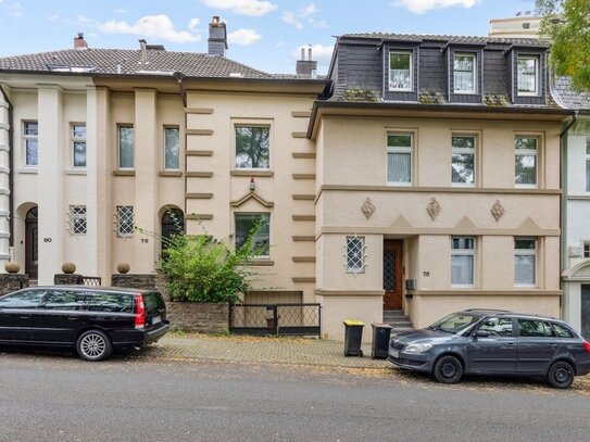 Provisionsfrei - Charmantes, denkmalgeschütztes Haus mit Süd-Garten und Potential in gefragter Lage