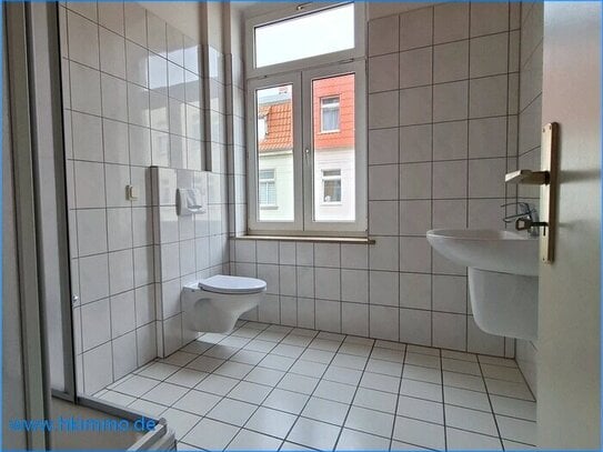 2-Raumwohnung im 1. OG mit Balkon und Stellplatz in Köthen