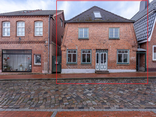 Stadthaus mit Gewerbeeinheit im historischen Zentrum von Lütjenburg