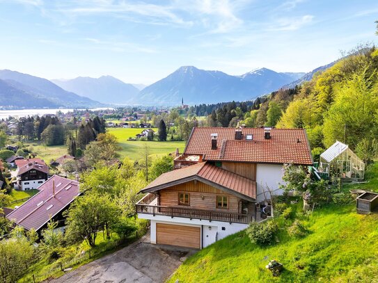 Landhausvilla mit phantastischem Panoramablick über den Tegernsee