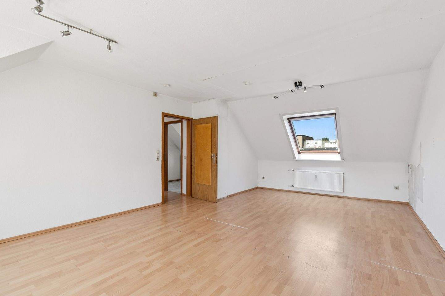 2,5-Zimmer-Dachgeschosswohnung im Herzen von Altona-Altstadt