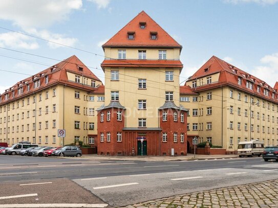 In beliebtem Szeneviertel: Gepflegte EG-ETW mit BLK in schickem, denkmalgeschütztem Altbau-Ensemble