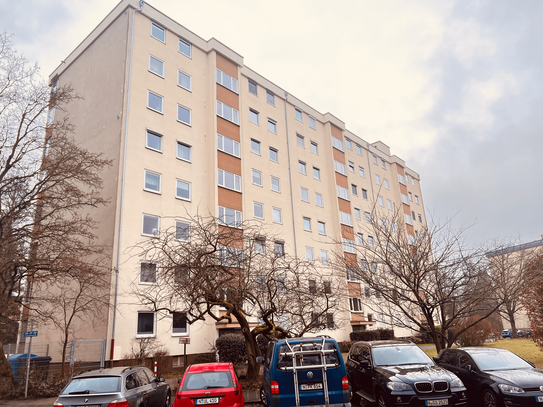 charmante 3-Zimmerwohnung mit herrlichem Süd-Balkon in Nbg.-Zabo