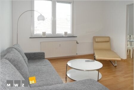 Komplett Möbliert/Furnished Accommodation in: Derendorf. Hell und modern eingerichtete Maisonette