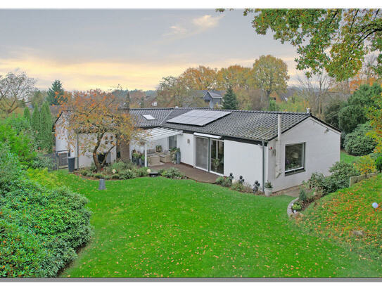 Charmanter Bungalow auf bezauberndem Grundstück, Seevetal-Ohlendorf