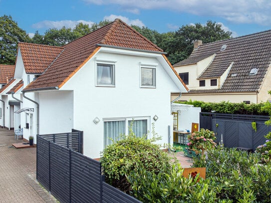 Einladendes Einfamilienhaus mit stilvoller überdachter Terrasse - Baujahr 1997