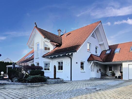 Stilvolles Anwesen mit Nebenhaus in ruhiger Randlage mit Fernblick in Neresheim Härtsfeld