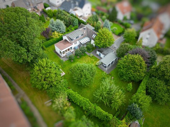 Zu vermieten: Großzügiges Einfamilienhaus mit Garten