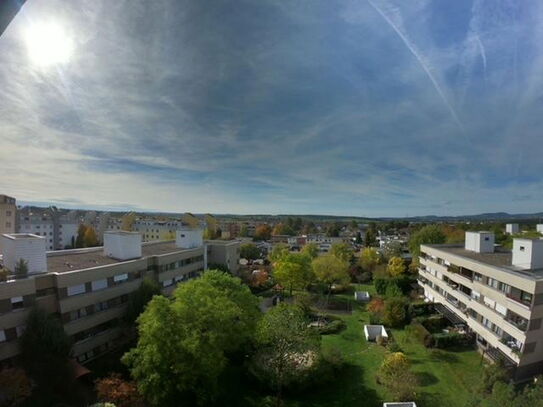 Luxuriöse 3,5 Zimmer Eigentumswohnung in zentraler Lage in Tamm