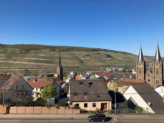 Frisch renovierte 3-Zimmer Wohnung mit 2 Rheinblick-Balkonen in Bingerbrück