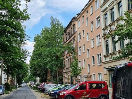 Vermietete 3-Zimmer-Wohnung mit Sanierungspotential