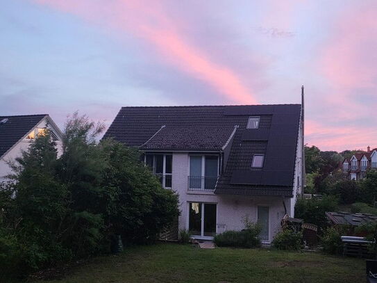 wunderschöne Doppelhaushälfte in Potsdam-Eiche mit Waldzugang