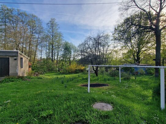 Dresden-Weißig: Idylische Lage am Ortsrand – Doppelhaus oder Einzelhaus möglich