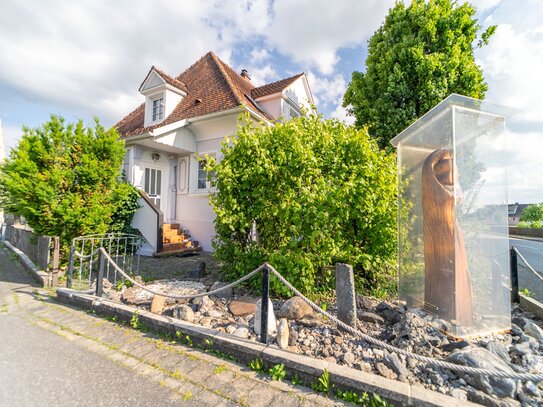 Stilvolle Stadtvilla in naturnaher Umgebung