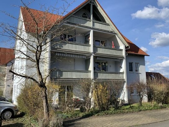 Schöne 2-Zimmer-Wohnung (60 qm, möbliert) mit Südbalkon in ruhiger Wohnlage