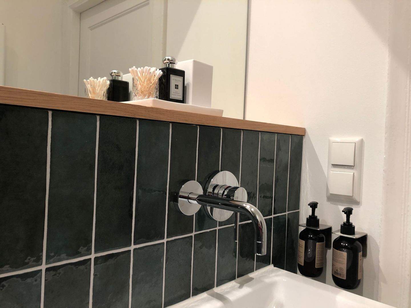 Frisch saniertes 2-Zimmer WOHLFÜHLZUHAUSE in Berlin - Neukölln - Photo 1