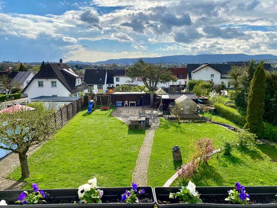 Ihr neues Zuhause mit Herkulesblick! Doppelhaushälfte mit 3 Wohneinheiten