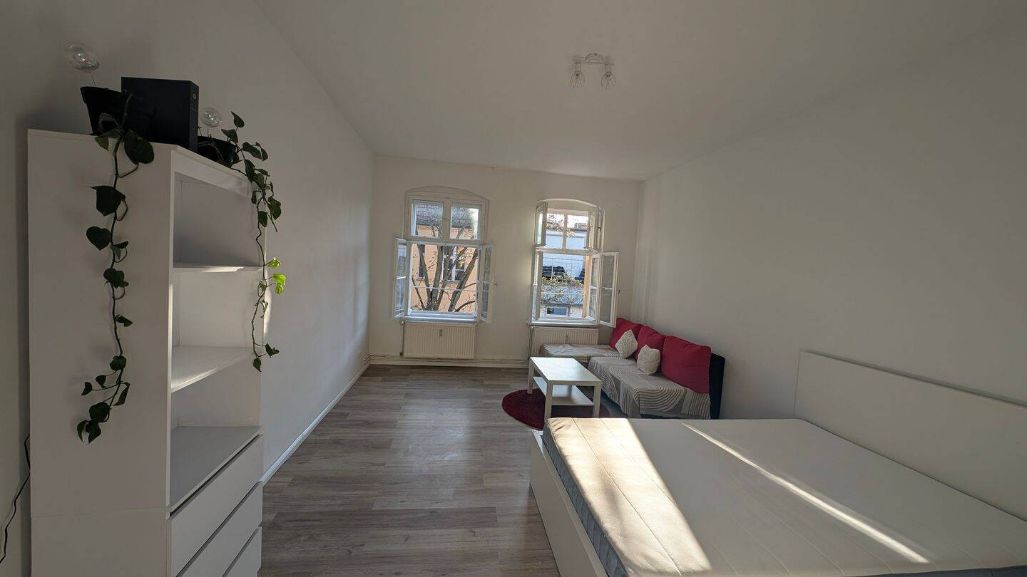 1 Zimmer Wohnung mit separater Einbauküche in Prenzlauer Berg - Photo 1