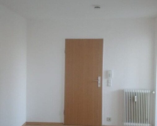 Schöne 1 Zimmer-Wohnung zu vermieten!