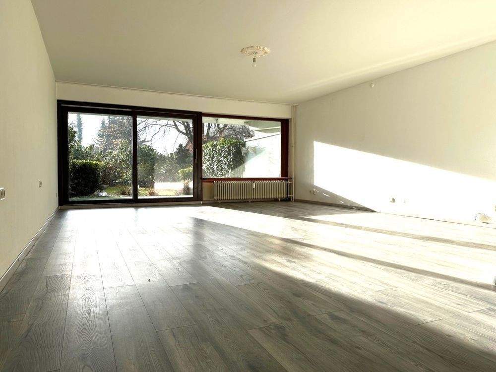 SENIORENGERECHT MIT FAHRSTUHL IN HORN! Helle 3-Zimmer-Wohnung mit großer Terrasse und TG-Stellplatz