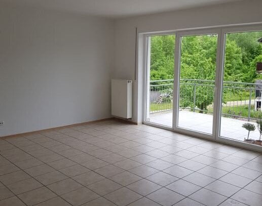 3-Zimmer-Wohnung mit großem Süd-Balkon in Straubing / Ittling