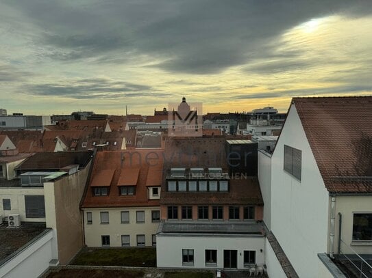 ***großzügig wohnen über den Dächern von Nürnberg, City Wohnung***