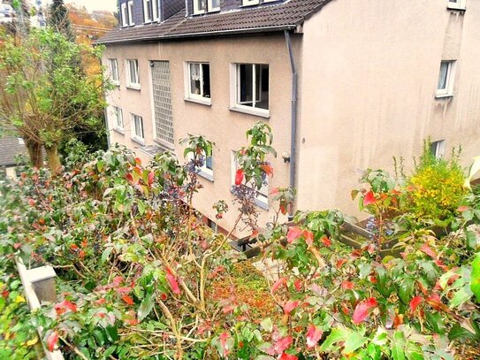 Vermietete TOP 3,5-Zimmer-Eigentumswohnung mit Balkon im 8-Familienhaus in Herdecke-Schraberg zu verkaufen