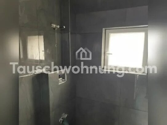 [TAUSCHWOHNUNG] RENOVIERTE 2 ZI ALTBAU WOHNUNG MIT TERRASSE AM HEUMARKT