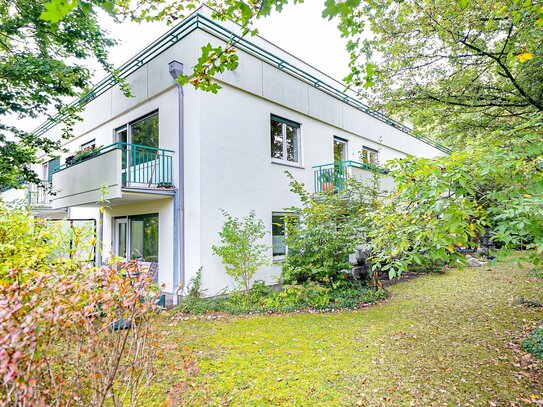 Helle 1-Zimmer-Wohnung mit großer Eckterrasse (34 m²) in München 81247 zu vermieten