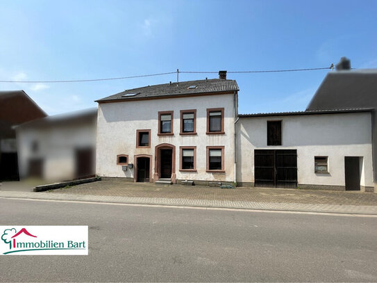 GRENZNÄHE: BAUERNHAUS + SCHEUNE + ATELIER + HALLE + GARTEN FÜR 285.000€ !!