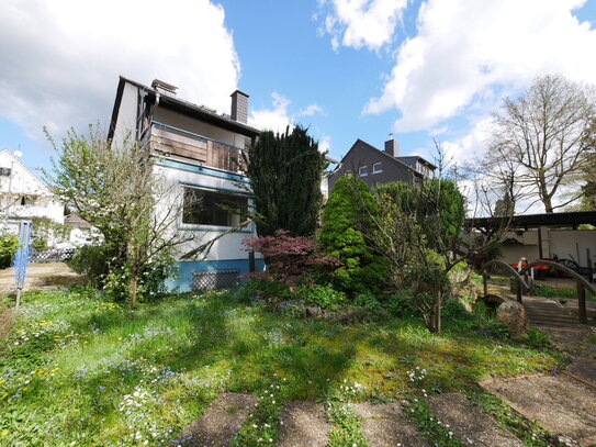 Ideal für Familien 1-2 Familienhaus mit Potential in zentraler Lage