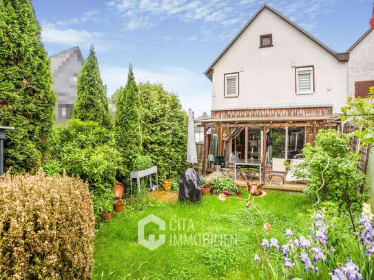 PROVISIONSFREI!! Gemütliches Einfamilienhaus mit Garten und Carport in Weilmünster im Taunus