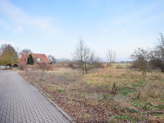 Seltene Grundstücke! Feldrandlage, 2400m² , erschlossen und ohne Altbestand.