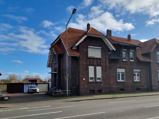 Reihenmittelhaus mit Garten und Fahrradgarage