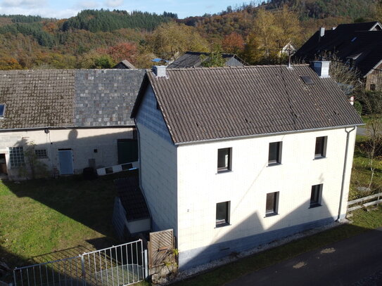 Anwesen im Heckenbacher Ortsteil Blasweiler