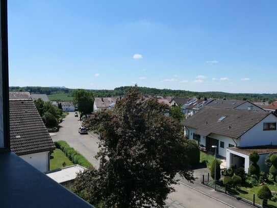 Traumhafte Dachgeschoßwohnung mit 101 qm Wohnfläche und 2 Balkone