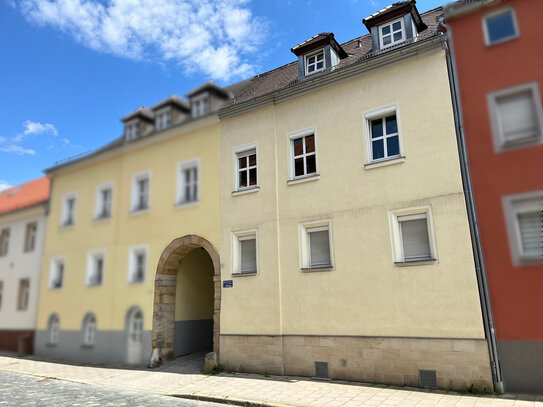 Ensemblegeschützes Reihenhaus mit kleinem Grundstück im historischen St. Georgen in Bayreuth