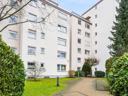 Helle 3-Zimmerwohnung mit großem Sonnenbalkon in Bad Homburg-Kirdorf