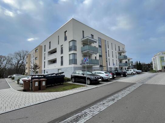 Moderne 2-Zimmer-Wohnung mit Dachterrasse und TG-Stellplatz