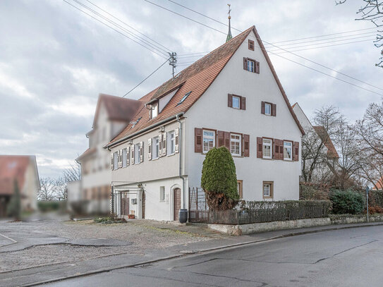 Handwerker-Haus mit 3 Wohnungen und 7 Zimmer