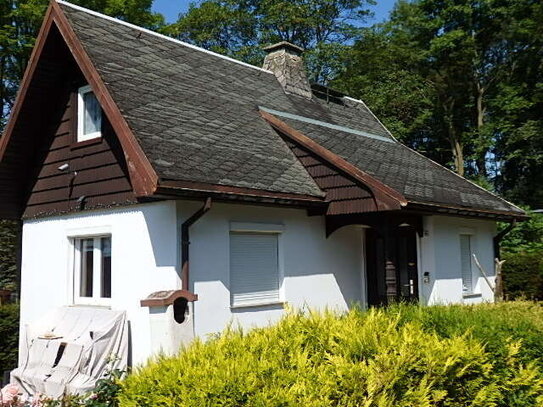 Bungalow in ruhiger, unverbauter Randlage für Naturliebhaber