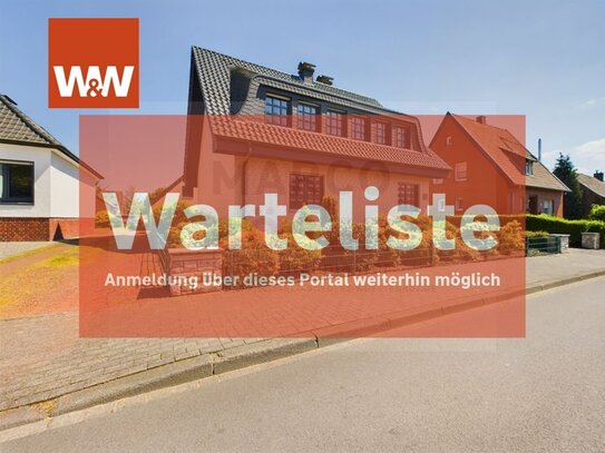 Attraktives, großes Einfamilienhaus mit 5 ZKB, Vollunterkellerung, auf ca. 147 m² Wfl. + 3x Garage